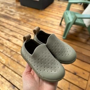 Hey Folks breeze knit shoes, C4